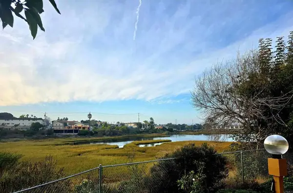 2666 Worden #8, San Diego, CA 92110