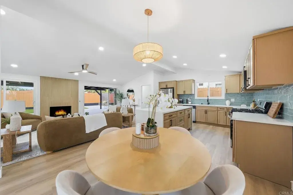 2828 Mission Village Dr, San Diego, CA 92123 - Image #1