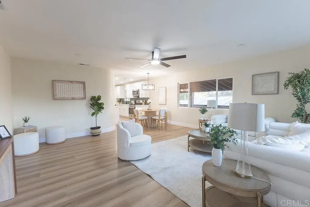 944 W 5th Avenue, Escondido, CA 92025 - Image #1