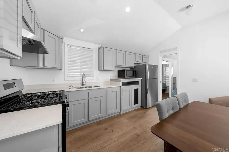 708 H #31, Chula Vista, CA 91910 - Image #2