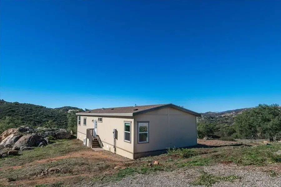 22815-17 Illahee Dr, Alpine, CA 91901 - #2
