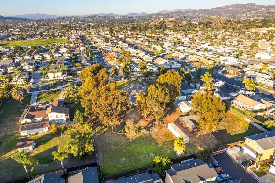 1571 Granite Hills Dr, El Cajon, CA 92019 - Image #2