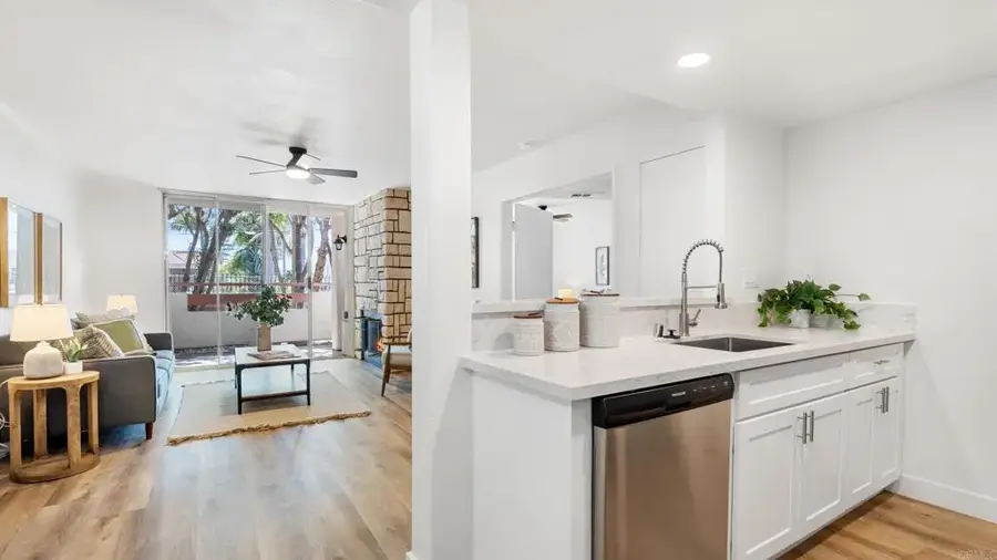 415 Stoney Point Way, Oceanside, CA 92058 - Image #2