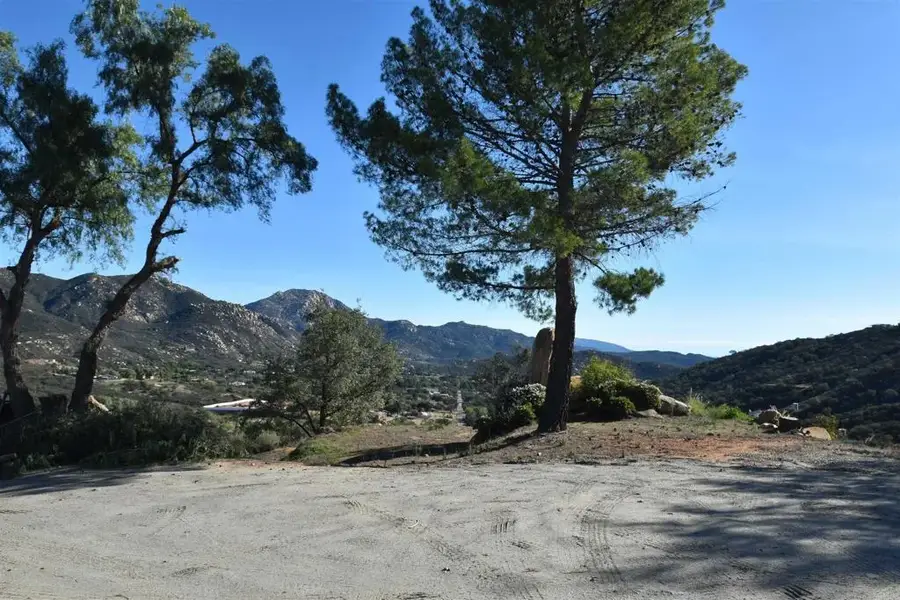 15519 Skyline Truck Trail, Jamul, CA 91935 - #2