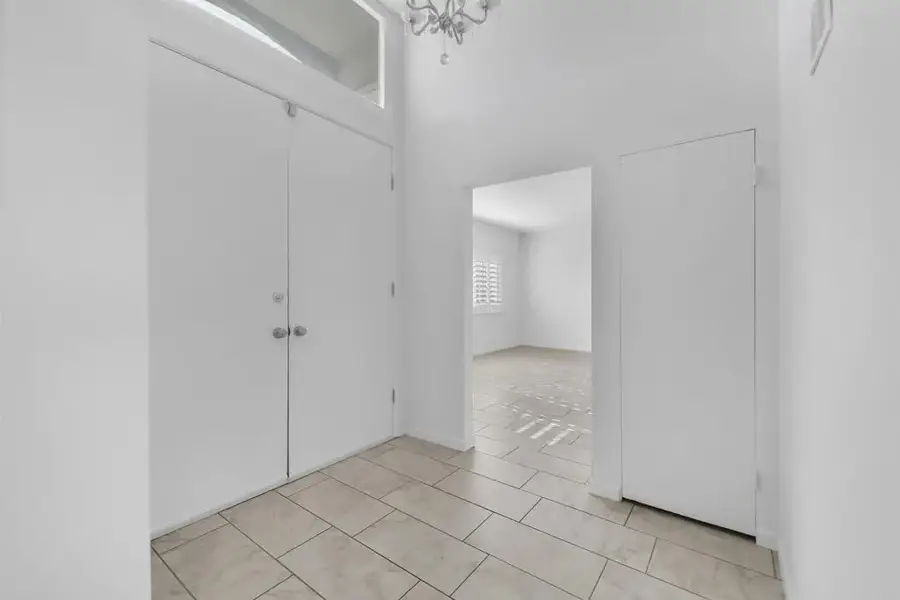 415 E Avenida Granada, Palm Springs, CA 92264 - Image #2