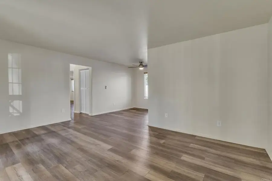 453 Graves Ave #5, El Cajon, CA 92020 - Image #2