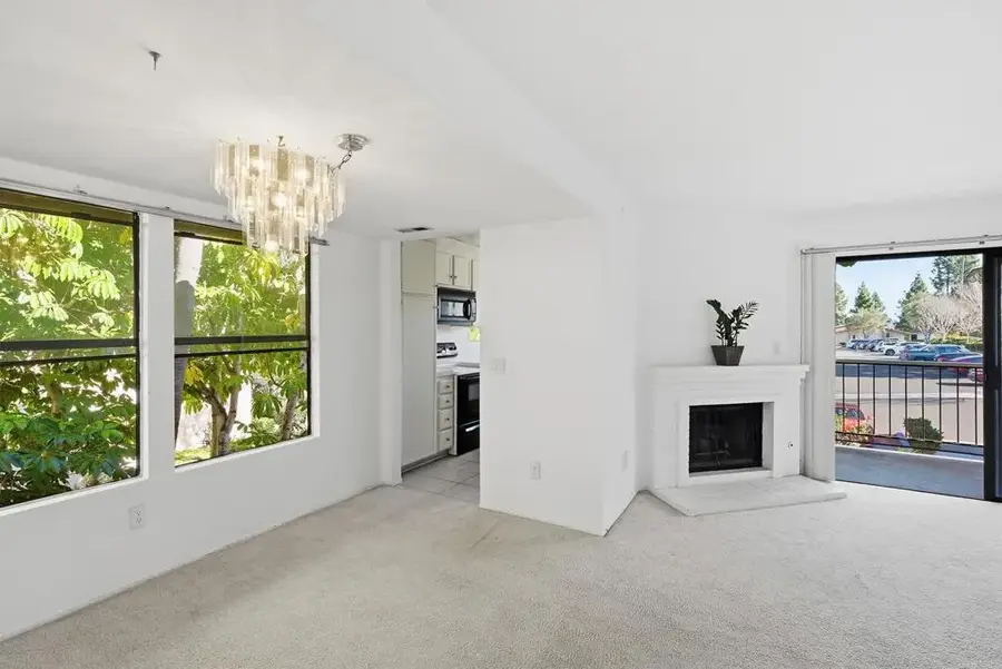 12250 Corte Sabio #2210, San Diego, CA 92128 - Image #3