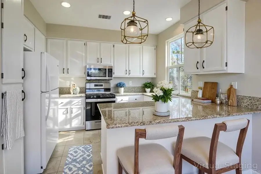 6064 Paseo Acampo, Carlsbad, CA 92009 - Image #2