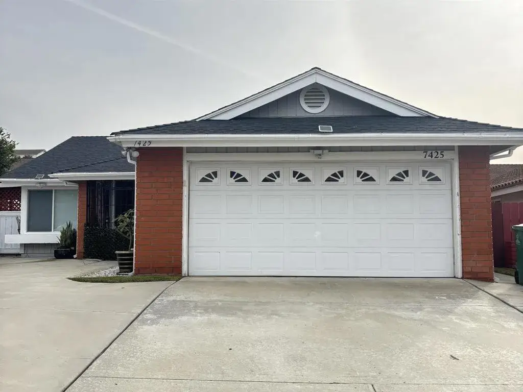 7425 Alsacia St, San Diego, CA 92139 - Image #1