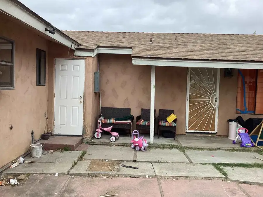 1027 Jefferson Ave, Chula Vista, CA 91911 - Image #2