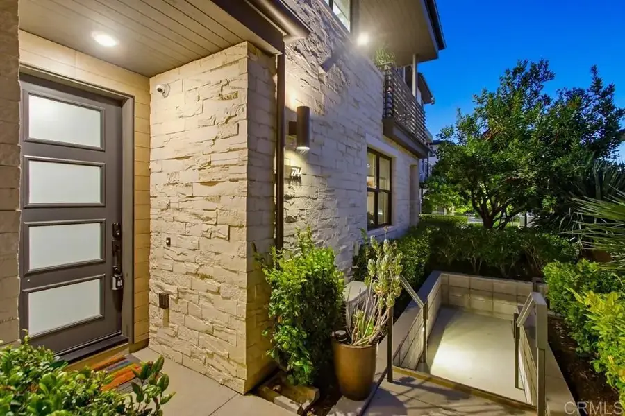 2744 Via Alta Place, San Diego, CA 92108 - Image #3