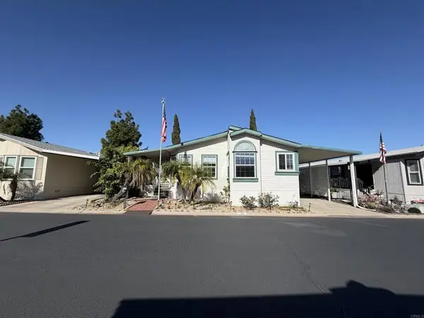 8301 Mission Gorge #32, Santee, CA 92071