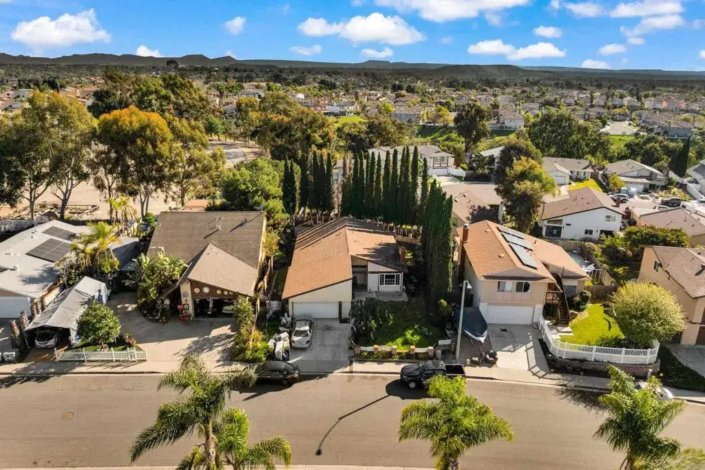 1390 Valencia Loop, Chula Vista, CA 91910 - Image #1