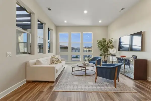 16750 Coyote Bush Drive #23, San Diego, CA 92127