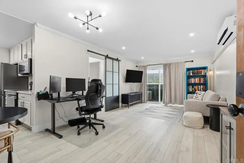 6725 Mission Gorge Rd #202B, San Diego, CA 92120 - Image #1
