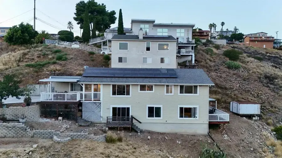 1421 Maria Avenue, Spring Valley, CA 91977 - #2