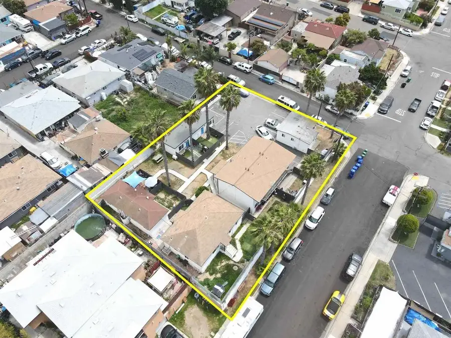 21 S 35th Street, San Diego, CA 92113 - #3