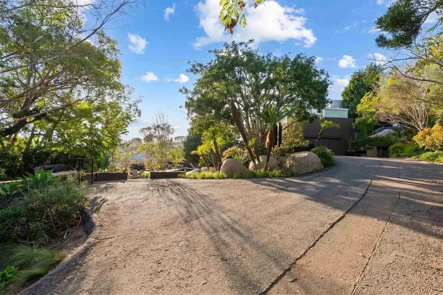 2893 Paseo Del Sol, Escondido, CA 92025 - #3