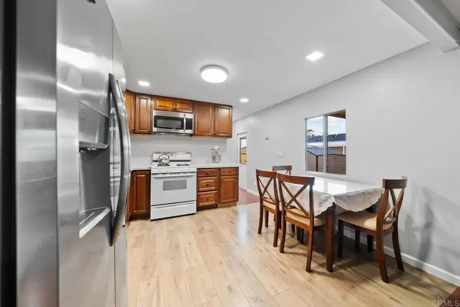 6460 Convoy, San Diego, CA 92117 - #2