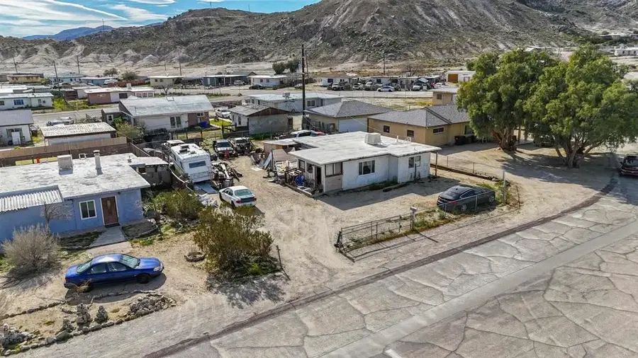 13765 Fremont St, Trona, CA 93562 - #3