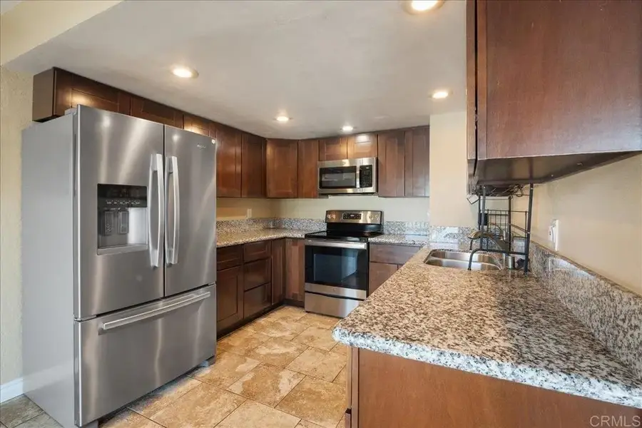 730 Silver Dr, Vista, CA 92083 - #3