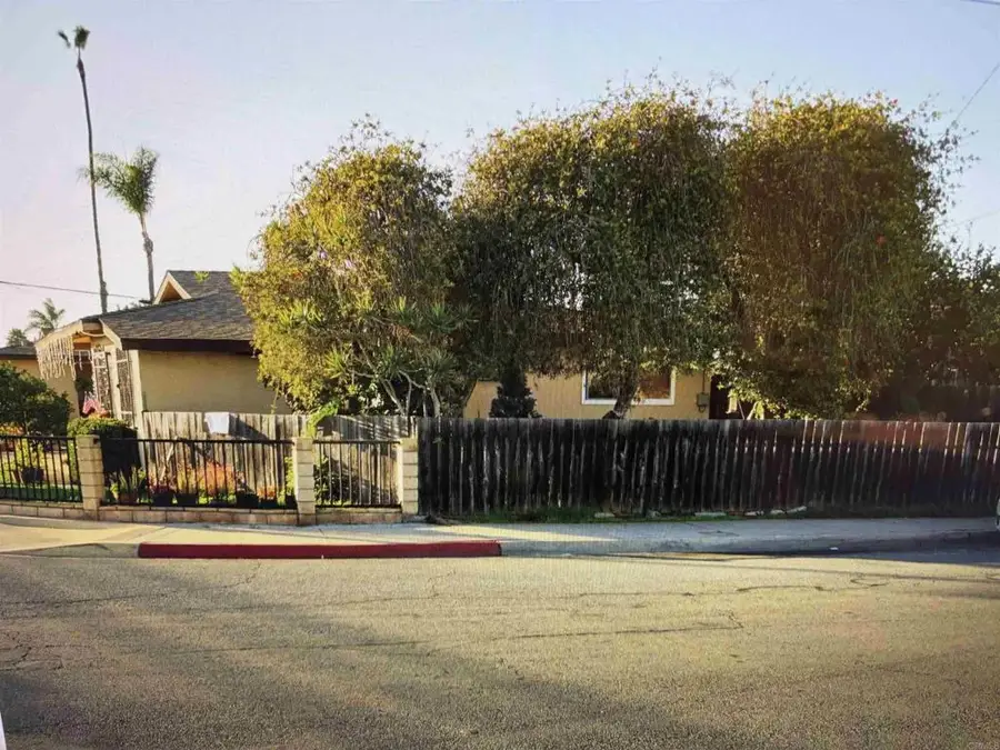 1380-90 Fern Avenue, Imperial Beach, CA 91932 - #3