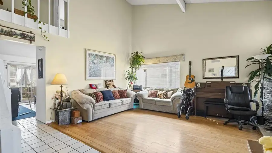 383 Vecino Court, Spring Valley, CA 91977 - #2