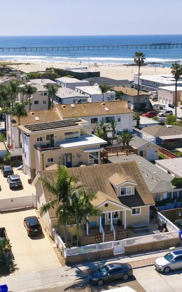 5153 Muir Avenue, Ocean Beach (san Diego), CA 92107