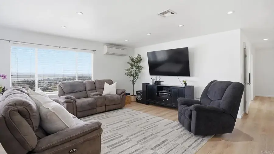 1232 Maria Avenue, Spring Valley, CA 91977 - #3