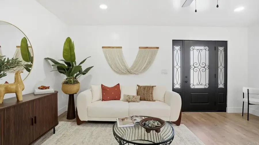 336 Los Angeles Place, San Diego, CA 92114 - #3