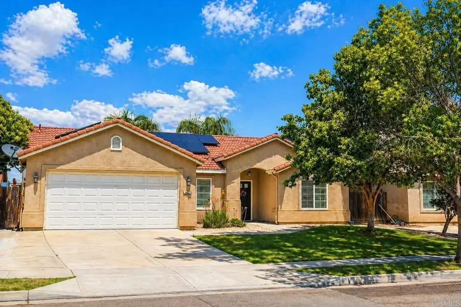 1462 Chimney Way, Lemoore, CA 93245 - #2