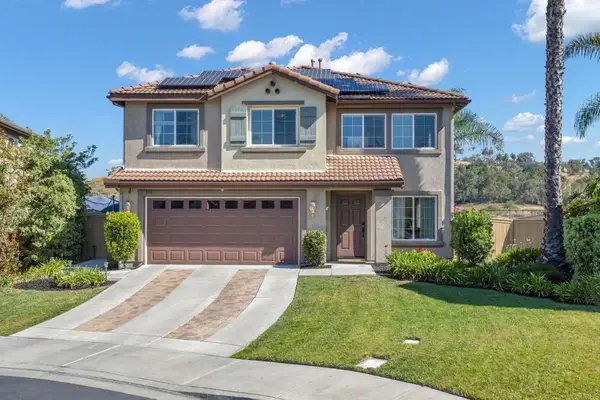 890 Via La Venta, San Marcos, CA 92069