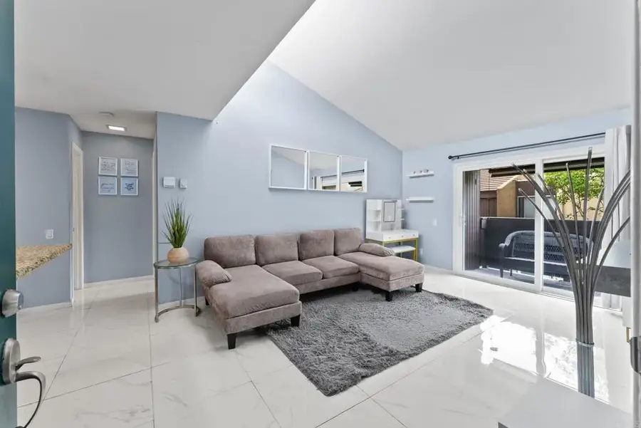 3456 Castle Glen Drive #273, San Diego, CA 92123 - #2