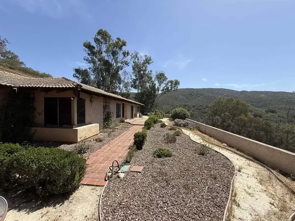 8130 Harmony Grove Road, Escondido, CA 92029