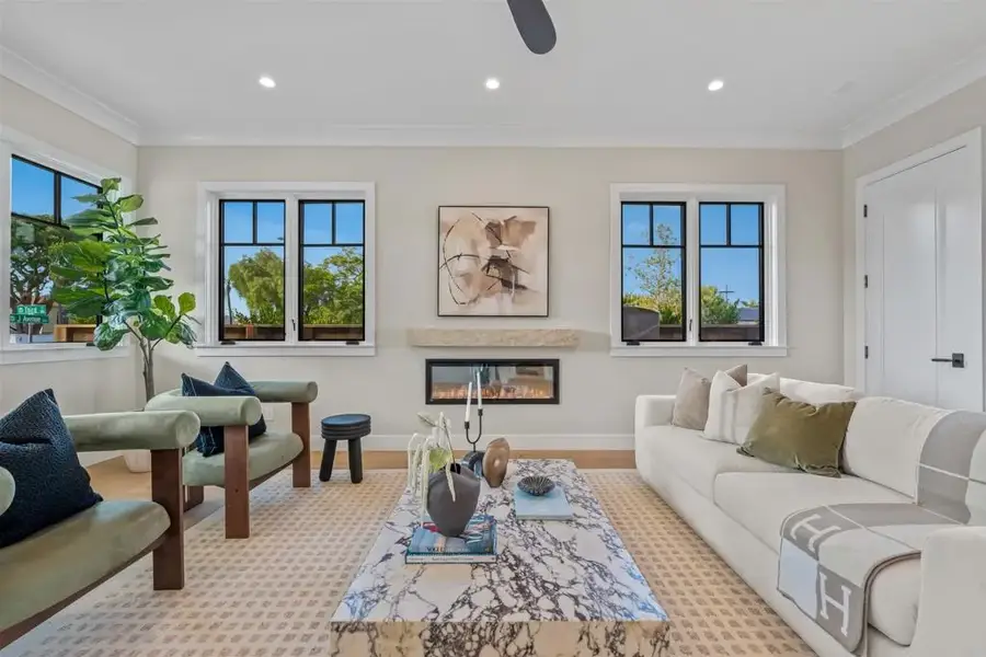 305 J Avenue, Coronado, CA 92118 - #2
