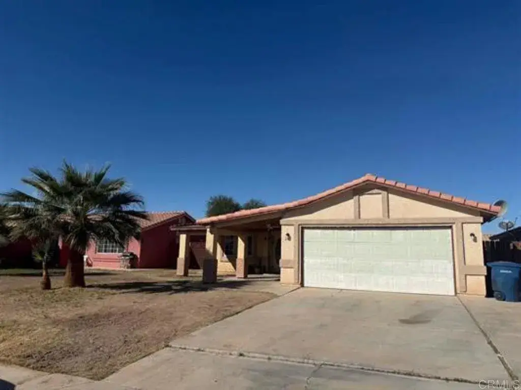 26 W Pheasant Street, Heber, CA 92249 - #1