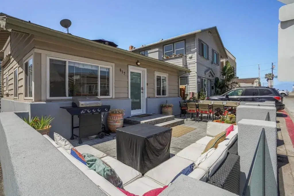 3492 Bayside Lane, San Diego, CA 92109 - #1