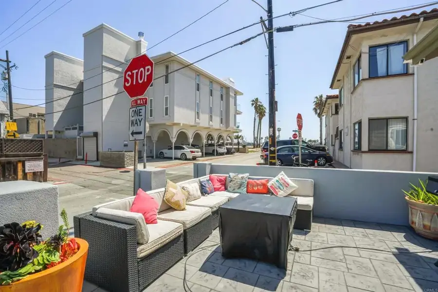 3492 Bayside Lane, San Diego, CA 92109 - #2