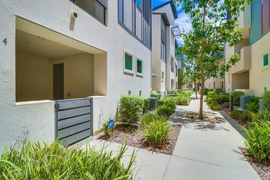 2140 Stellar Way #4, Chula Vista, CA 91915 - #3