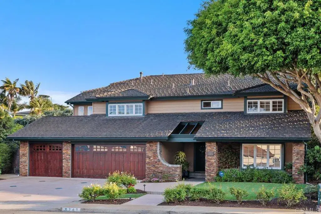 3741 Southernwood Way, San Diego, CA 92106 - #1