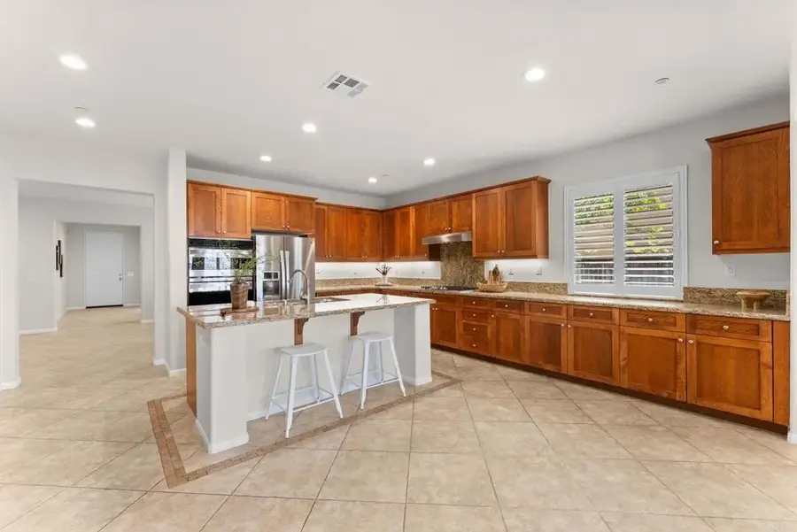 10570 Aspen, Escondido, CA 92026 - #2