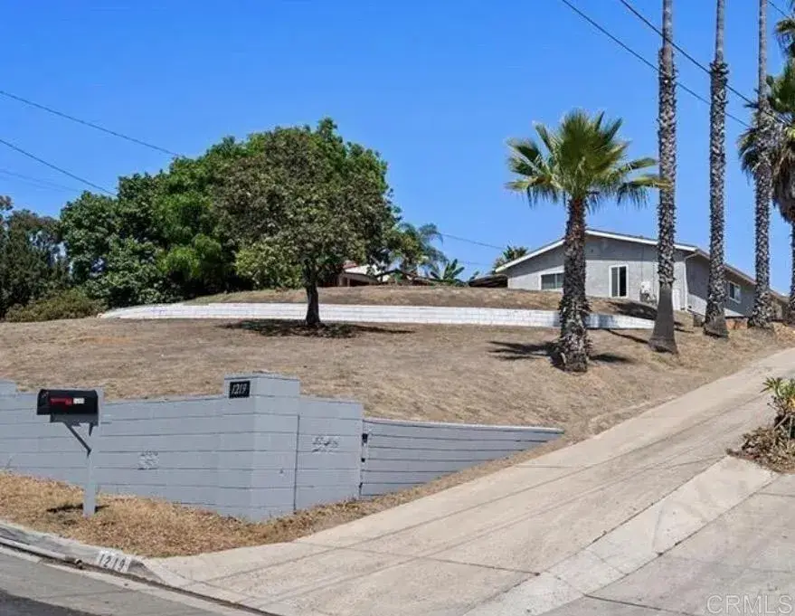 1219 Wren Street, San Diego, CA 92114 - #1