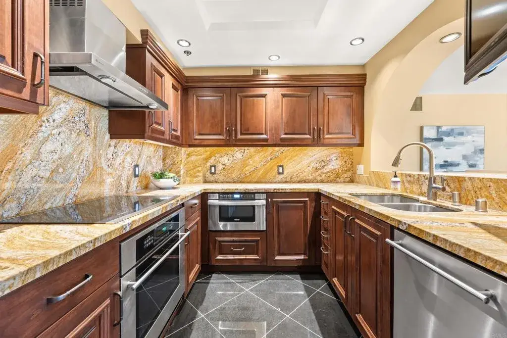 200 Harbor Drive #803, San Diego, CA 92101 - #1