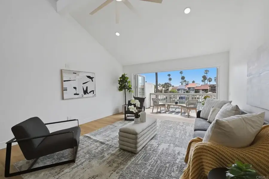 94 Kingston Ct W, Coronado, CA 92118 - #3