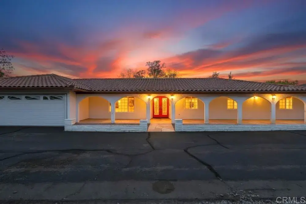2185 Via Dieguenos, Alpine, CA 91901 - #1