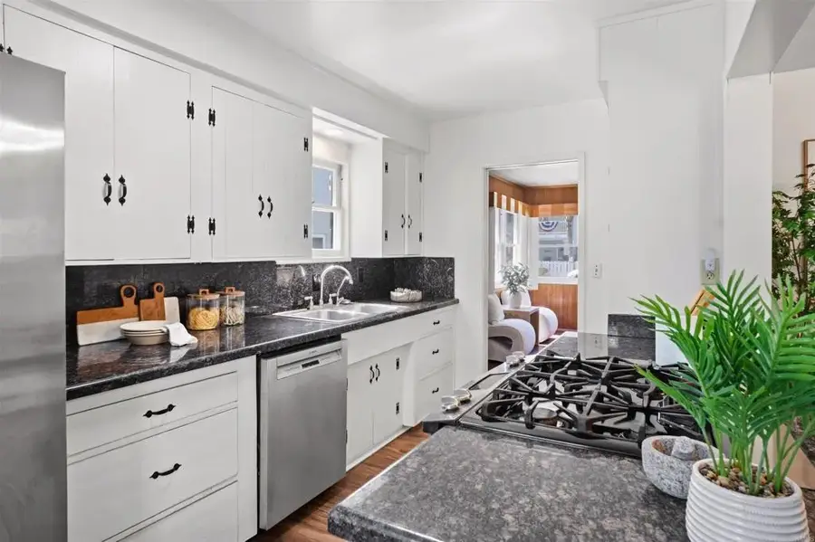 246 Elm Avenue, Imperial Beach, CA 91932 - #3