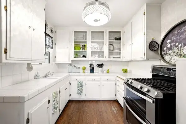 7277 Vassar Avenue, La Mesa, CA 91942