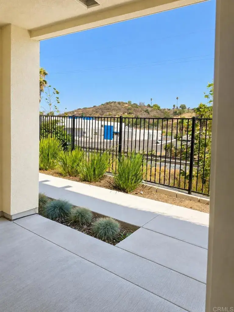 438 Creekside Circle, San Diego, CA 92114 - #3