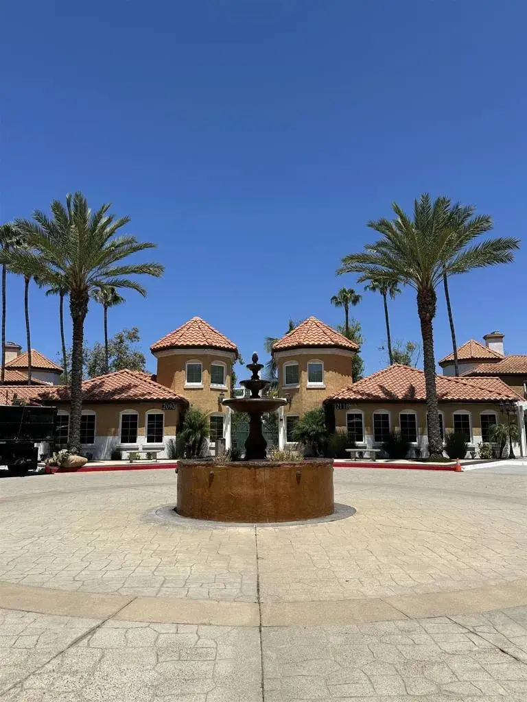 2220 Camino De La Reina #5215, San Diego, CA 92108 - #2