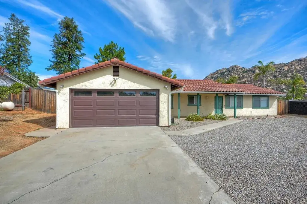 24940 Abalar Way, Ramona, CA 92065 - #1